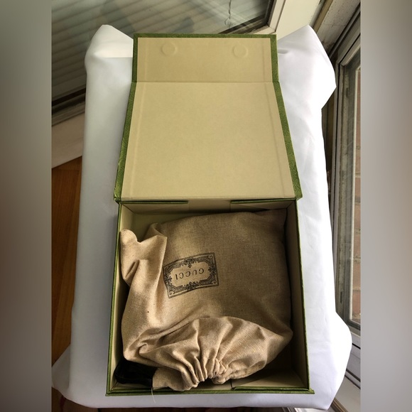 Authentic new Gucci belt 85cm in original packing - Picture 10 of 11